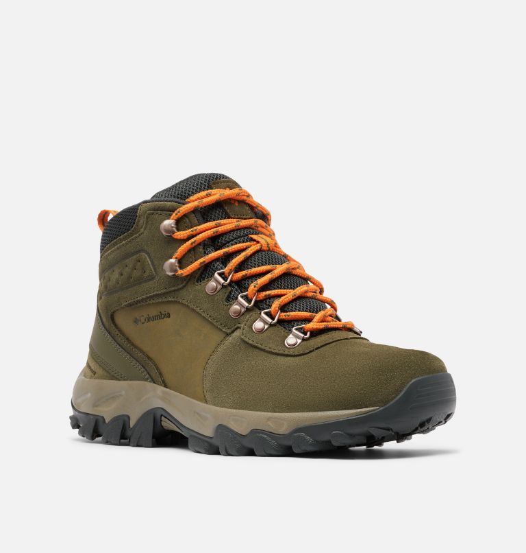 Columbia Newton Ridge™ Plus II Suede Waterproof Men's Hiking Boots Light Orange | RAW3249KC