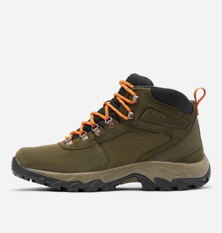 Columbia Newton Ridge™ Plus II Suede Waterproof Men's Hiking Boots Light Orange | RAW3249KC