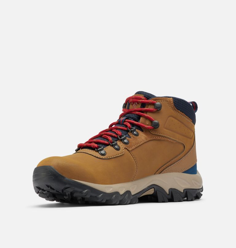 Columbia Newton Ridge™ Plus II Waterproof Men's Hiking Boots Light Brown/Red | JVO2363PP