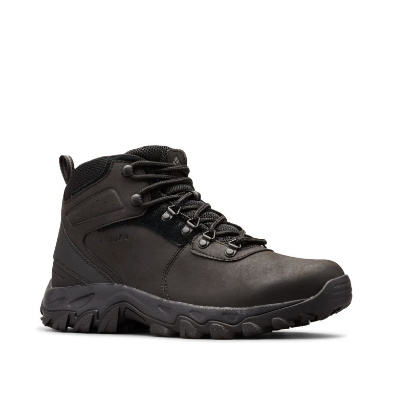 Columbia Newton Ridge™ Plus II Waterproof Men's Hiking Boots Black | NCF4689IN