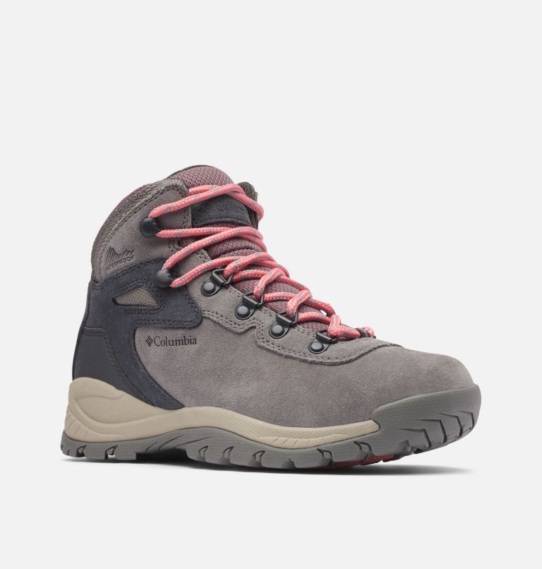 Columbia Newton Ridge™ Plus Waterproof Amped Women's Hiking Boots Rose | QGG7730PC